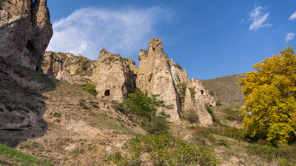 Пещеры города Хндзореск