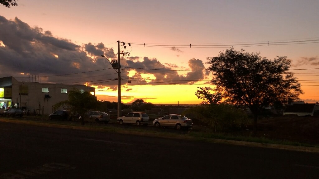 Закат в Маринга, Бразилия